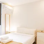 Lapa Charm Apartments With Patio
