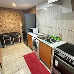 Quarto Sem Janela Room Without Window