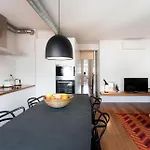City Center - Avenida Da Liberdade - 2 Bedrooms Apartment