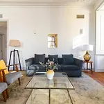 Bacalhoeiros 99 - Beautiful And Bright Apartment @ Baixa, Chiado