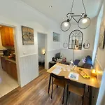 Flat Graça 48