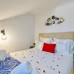 Central And Beautiful Flat