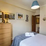 106 A - Martim Moniz Central Apartment