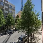 Lovely & Modern In The Center