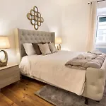 Lovelystay - Liberdade Unique Style!