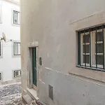 Santo Antonio House