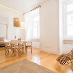 Flh Baixa Modern Apartment