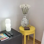 Lovelystay - Charming Marques Flat