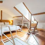 Central, Charming, Quiet, Garden And Parking