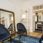 Portas De Sao Bento Apartments