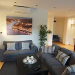 Cozy Apartment In Center
