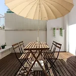 Entrecampos Terrace by Homing