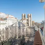 Superb Flat Cathedral & River View