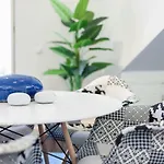 Casa da Barroca: spacious A-location designer loft