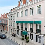 Janelas Verdes Apartments