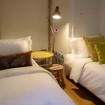 Janelas Verdes Apartments