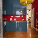 Bairro Alto 3 Bedroom Patio Flat!