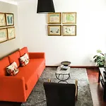 Cozy And Spacious Apartment In Graca, Lisbon