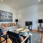 Myplace-Lisbon Luxury Trindade III