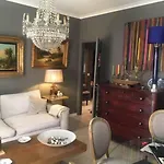 Tomás House