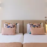 Charming 2 Bedroom Apartment In Baixa Chiado