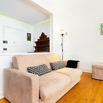 Whome | Marques Premium Apartment