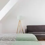 Charming Duplex With Portuguese Soul