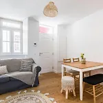 Charming Duplex With Portuguese Soul