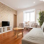 Liberty Duplex I By Lu Holiday
