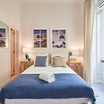 Brand New Luxury Apartment in Praça Da Figueira by LX TALC