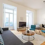 FLH Chiado Modern Apartment