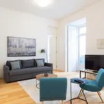 FLH Chiado Modern Apartment
