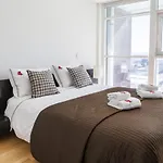 Rent4Rest Lisbon Expo Apartment River View