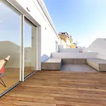 Marques De Pombal Duplex With Terrace By Homing