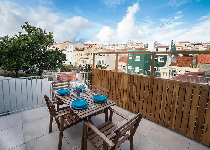 FLH Lisbon Sun Terrace Graça III