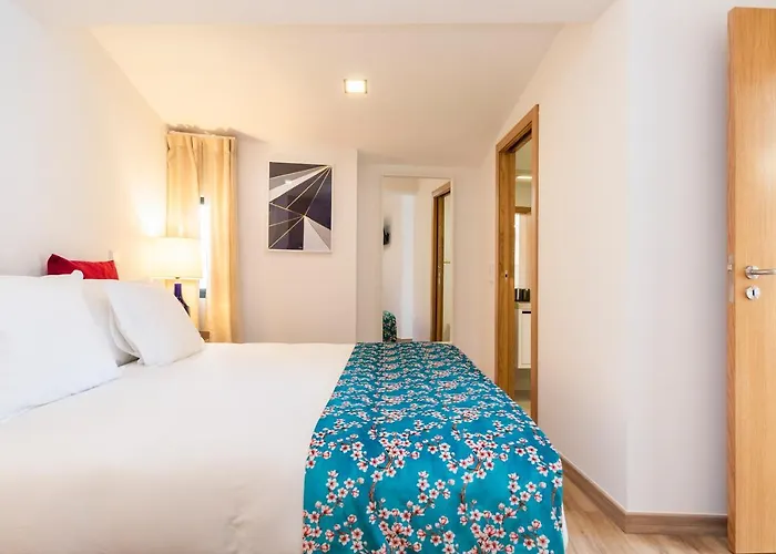 Perfect 1 Bed In Chiado With Terrace And Aircon