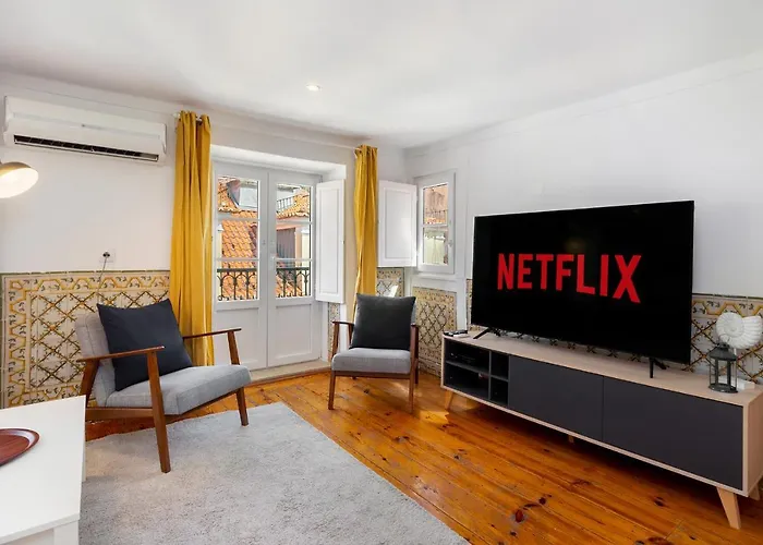 Whome Charming And Historical Apartment In Santa Justa
