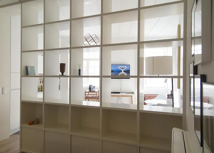 Chiado Bright Modern Apt With Ac Elevator
