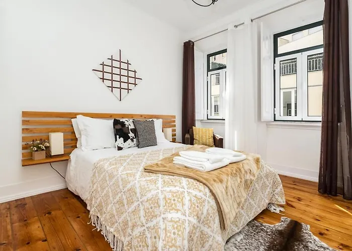 Rustic M2 R1 - Amazing Double Room With Shared Bathroom