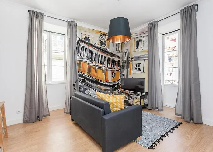 Apartment Yellow Bica