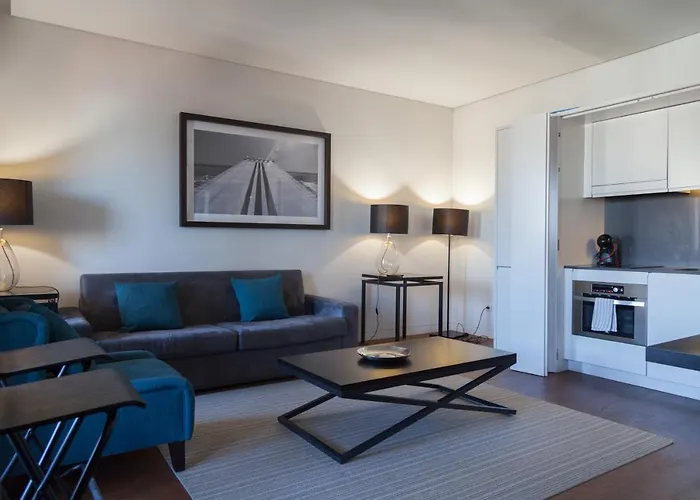 Flh Mercado Ribeira Grey Flat