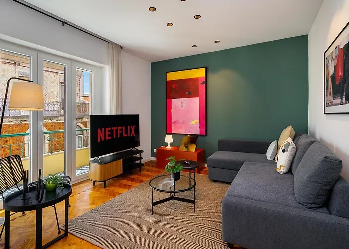 Whome Prime Location W Ac 3-Bed Duplex Perfect For Families Only