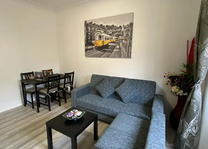 Maiur Apartment