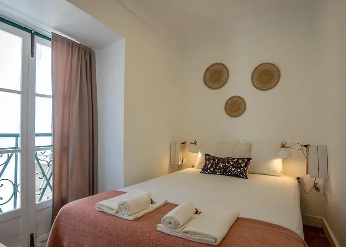 Alfama Apartments