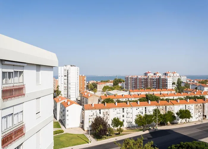 Lisbon Airport Suites
