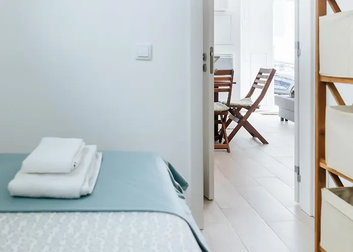 Ground Floor Arroios Flat