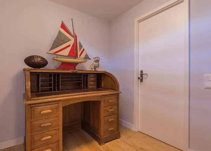 069 Polo Room
