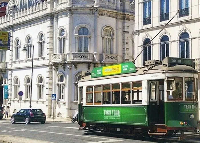 Pen-Arts Apartment- Principe Real Garden - Bairro Alto