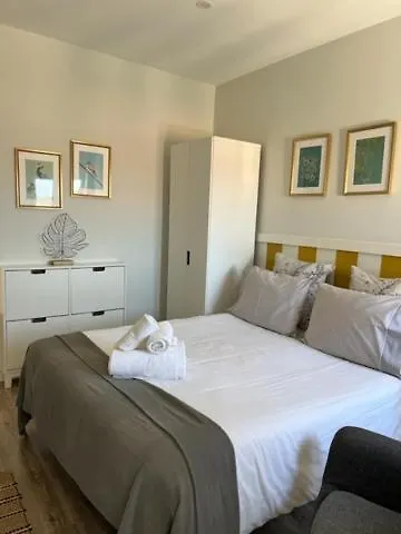 Lovely Monsanto View Studio Apartment In Campolide - 2D