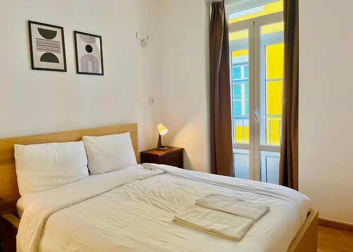 3 Bedroom, 2,5 Bathroom - Bairro Alto Residence